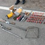 Secuestraron armas de fuego, cartuchos, cuchillos y otros elementos en un operativo policial interprovincial en Encón